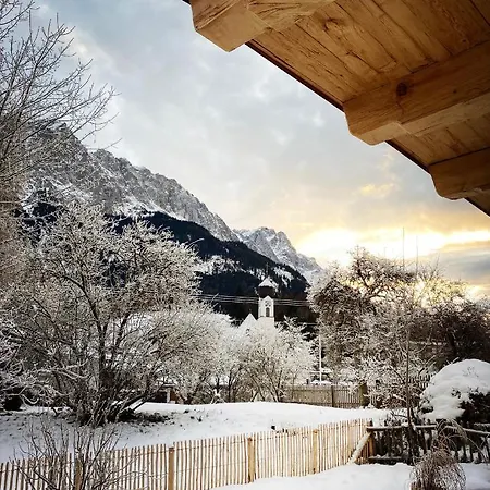 Stefan Glowacz Mit Traumhaftem Bergblick 펜션